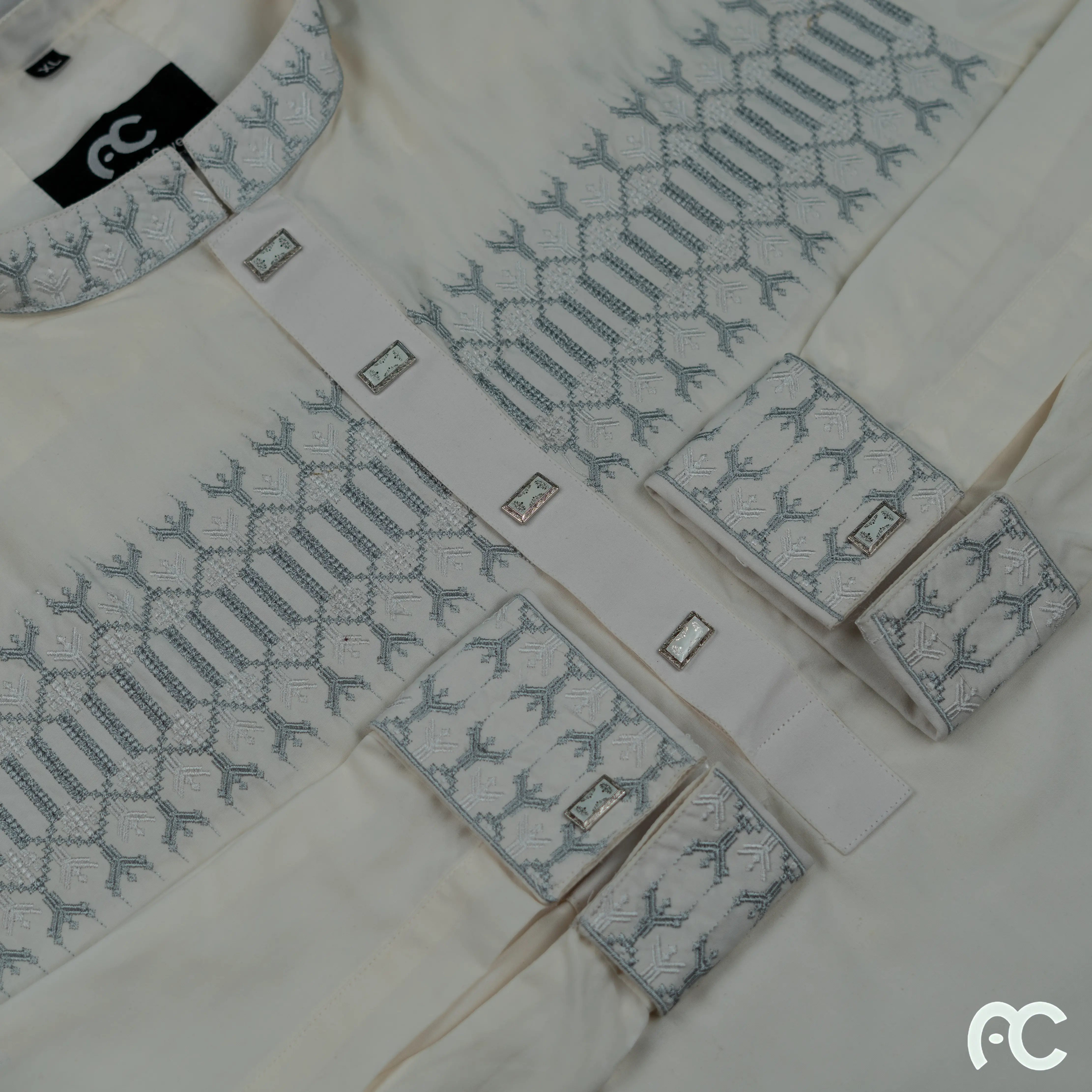 Zayan — styling view